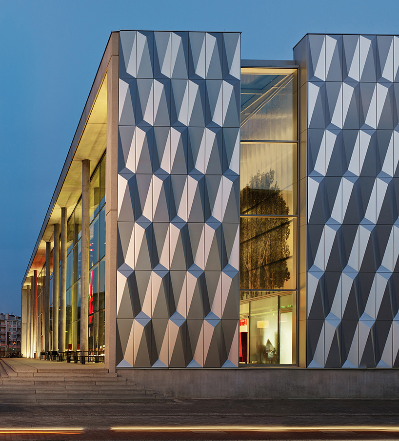 bauhaus AG berlin clad with parametric panels by müller reimann architekten