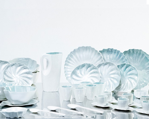 antonio aricò links ceramics and seashells in tableware collection