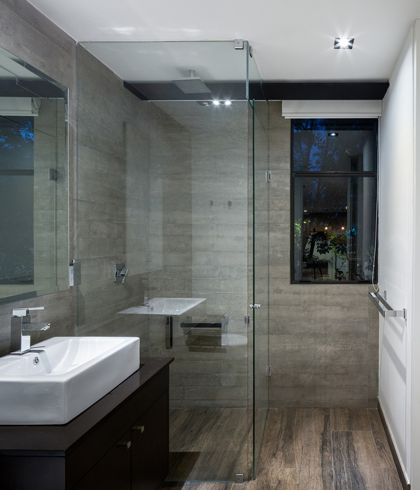 arqmov-workshop-just-be-apartments-mexico-city-designboom-02