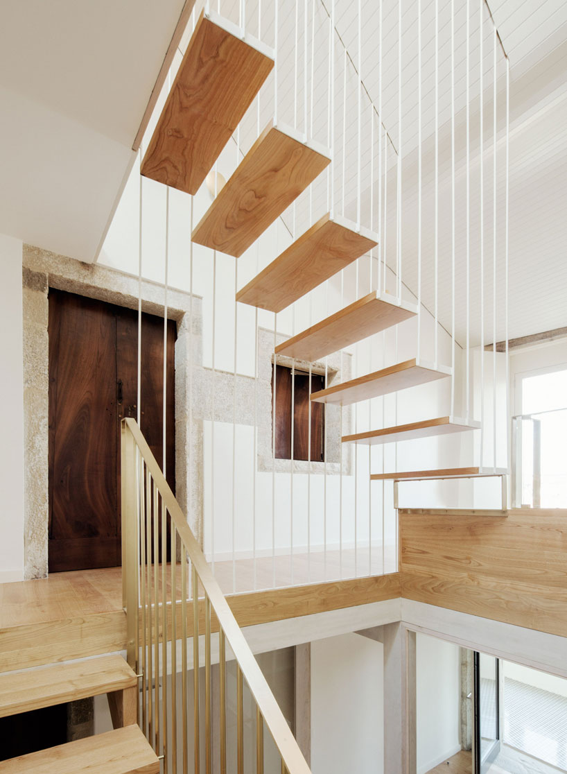 arrokabe-arquitectos-casa-do-medio-house-spain-designboom-02