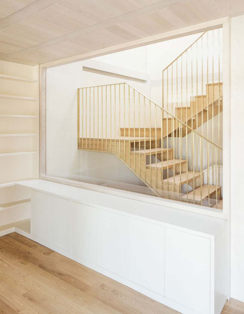 arrokabe-arquitectos-casa-do-medio-house-spain-designboom-02