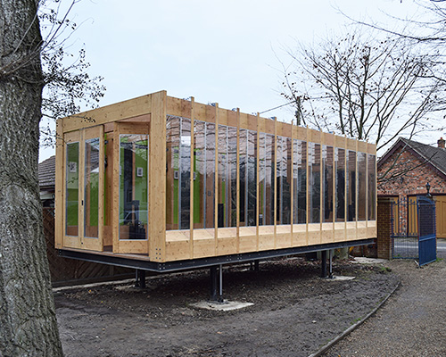 BAT studio designs hydraulic-liftable building to avoid flood damage