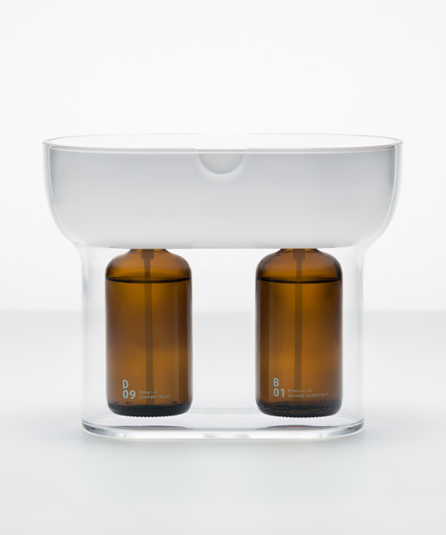 fumie shibata's piezo diffuser duo for @aroma releases natural oils to suit any mood
