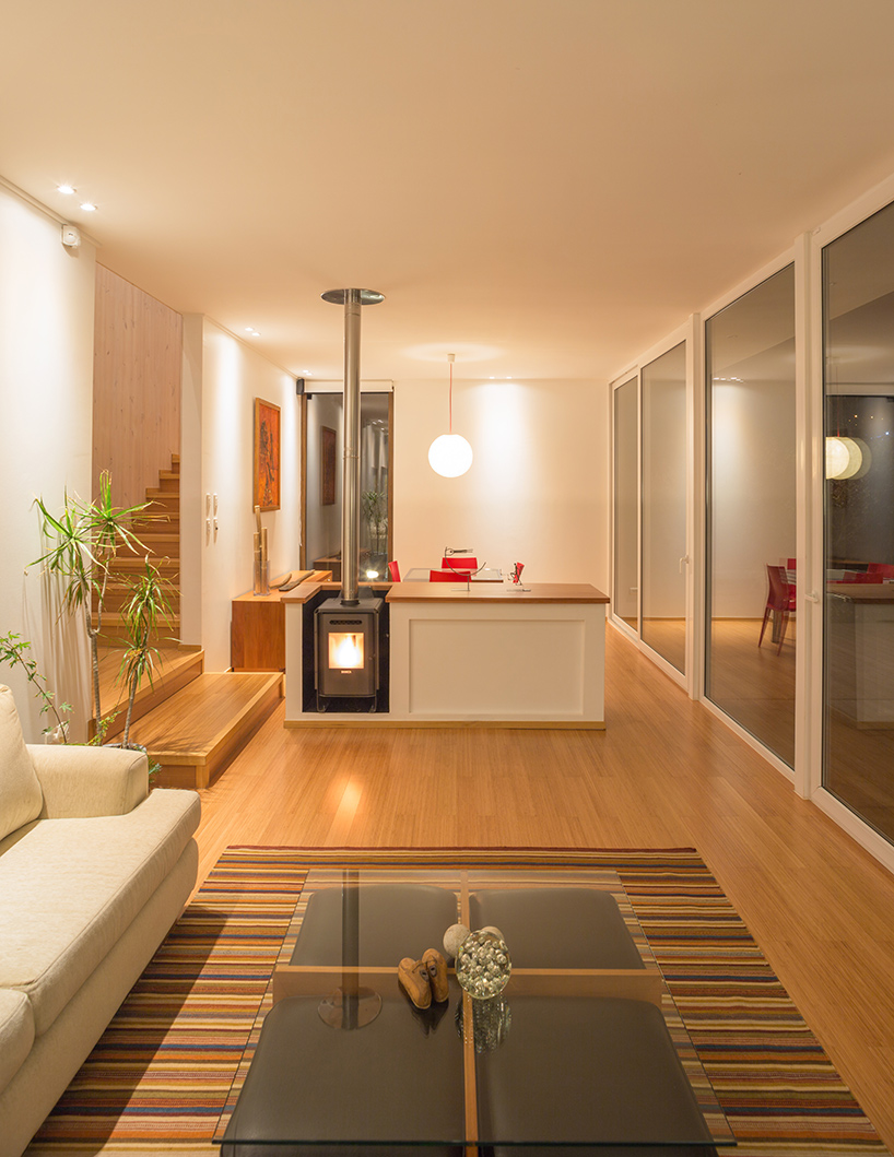 emA-arquitectos-GB-house-mantagua-chile-designboom-02