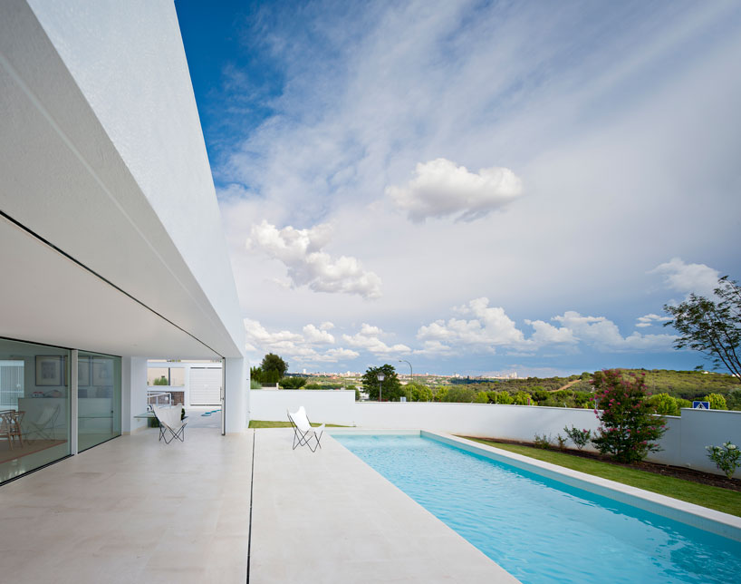 estudio campo baeza defines spanish home with sharp angles and simple ...