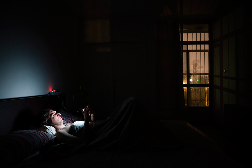 hanif-shoaei-technology-in-bed-designboom-03