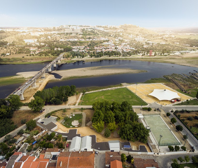 atelier rua abrantes camping portugal designboom