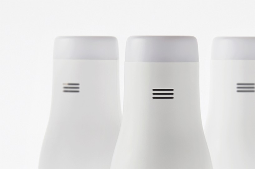 lumir-c-candle-powered-LED-lamp-designboom-08