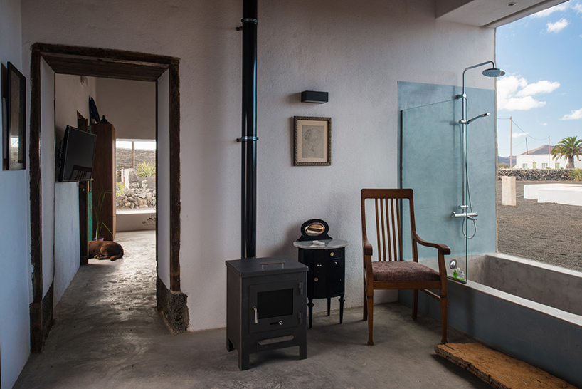 nestor-perez-batista-tegoyo-I-la-geria-lanzarote-canary-islands-designboom-02