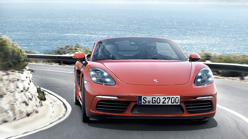 porsche-718-boxster-designboom-03
