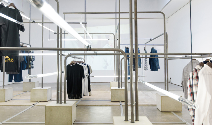 schemata-architects-beams-mr-porter-london-exhibition-designboom-02
