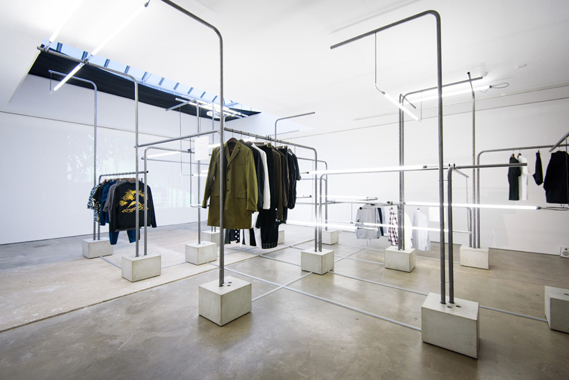schemata-architects-beams-mr-porter-london-exhibition-designboom-02
