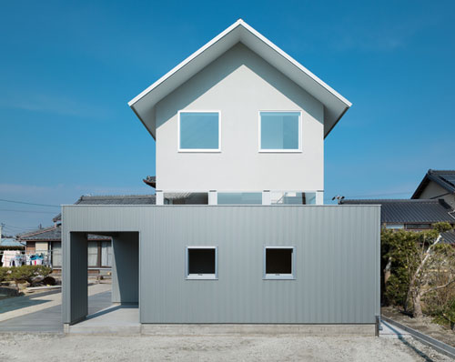 shuhei goto's floating house promotes privacy and light in japan
