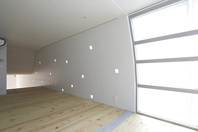 a.l.x.-junichi-sampei-c.f.x-designboom-014