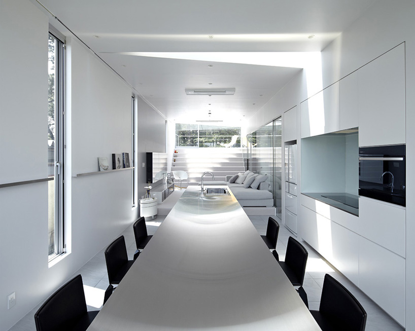 denenchofu house by a.l.x. junichi sampei designboom