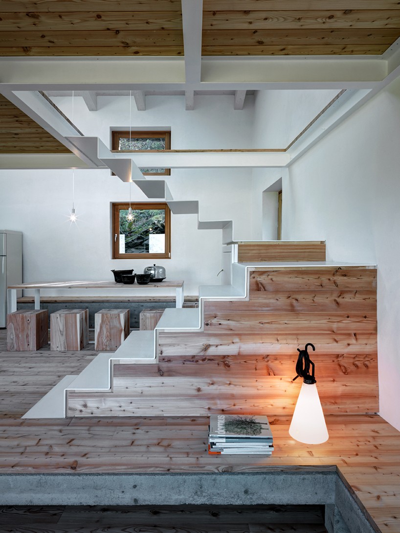 alfredo-vanotti-EV-A-lab-atelier-italian-casa-VI-cabin-designboom-05
