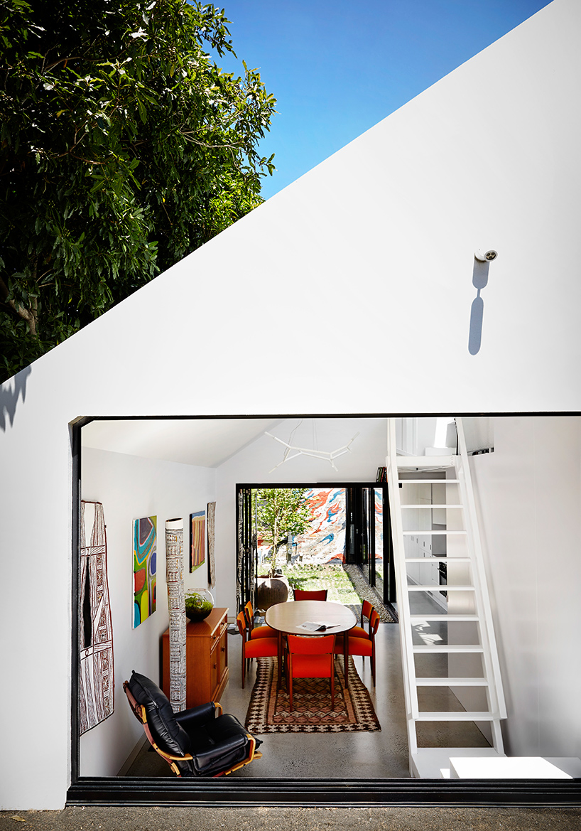 austin maynard architects expands melbourne terrace with light-filled 'alfred' addition