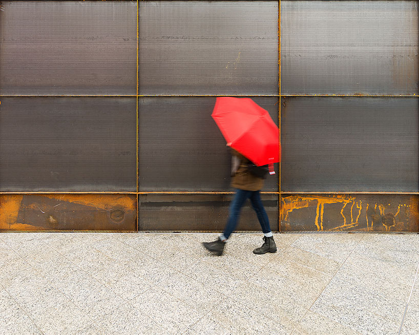 SET architects resurrects history with the bologna shoah memorial