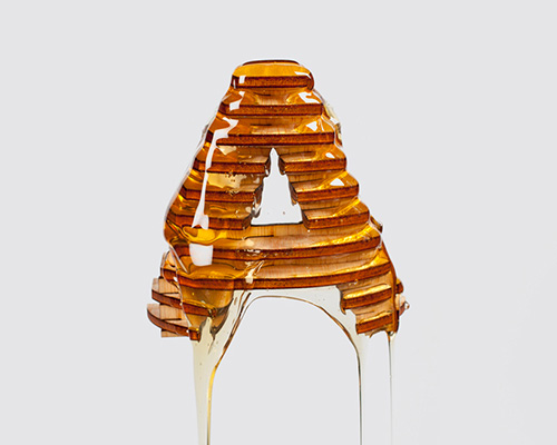 franc navarro & alberto martinez develop delicious honey-dipped typeface