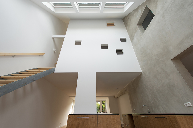 house-in-a-house-global-architects-the-netherlands-designboom-02