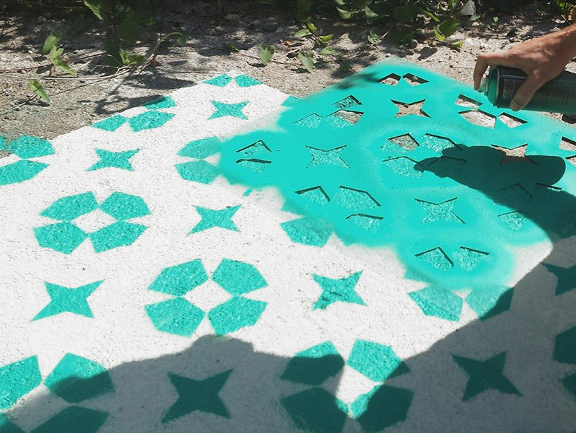 javier-de-riba-floors-spray-paint-designboom-012