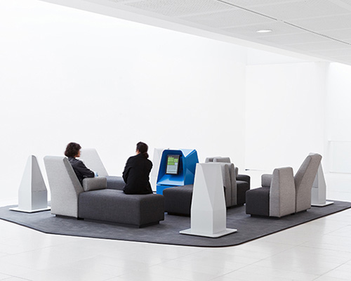 l'écouteur by laurent massaloux & jean-yves leloup encourages active listening