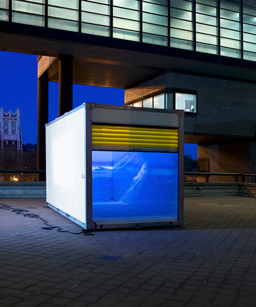 lionel cruet materializes the cloud in espacio intangible installation