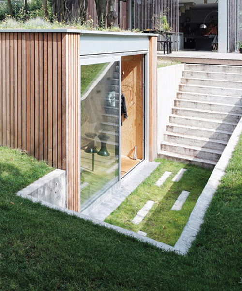 l’escaut architects pam + jenny atelier uses a waterline concept
