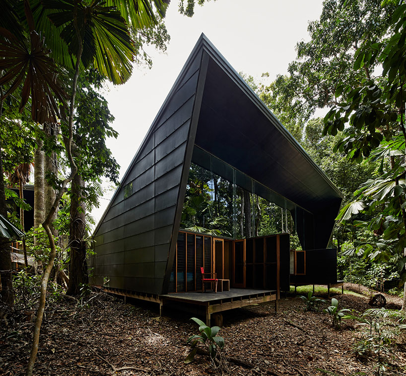 m3architecture constructs indoor/outdoor tribulation house