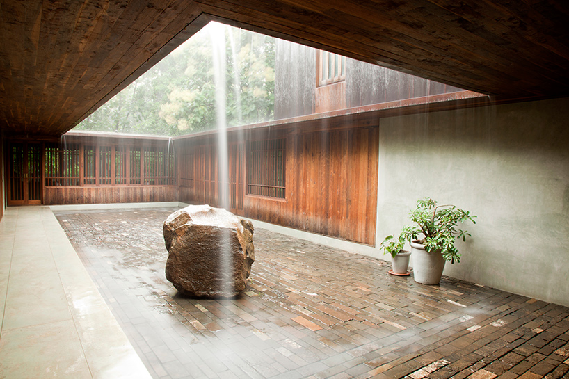 mpavilion-2016-bijoy-jain-studio-mumbai-designboom-02