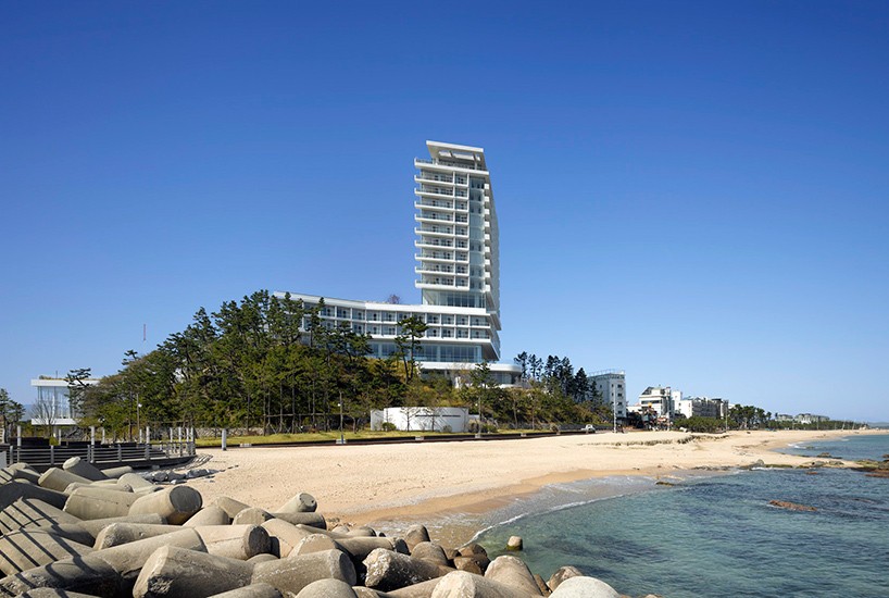 richard meier finalizes luxury seamarq hotel in gangneung, south korea
