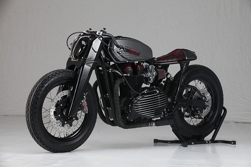 rustom-triumph-forty-designboom-04