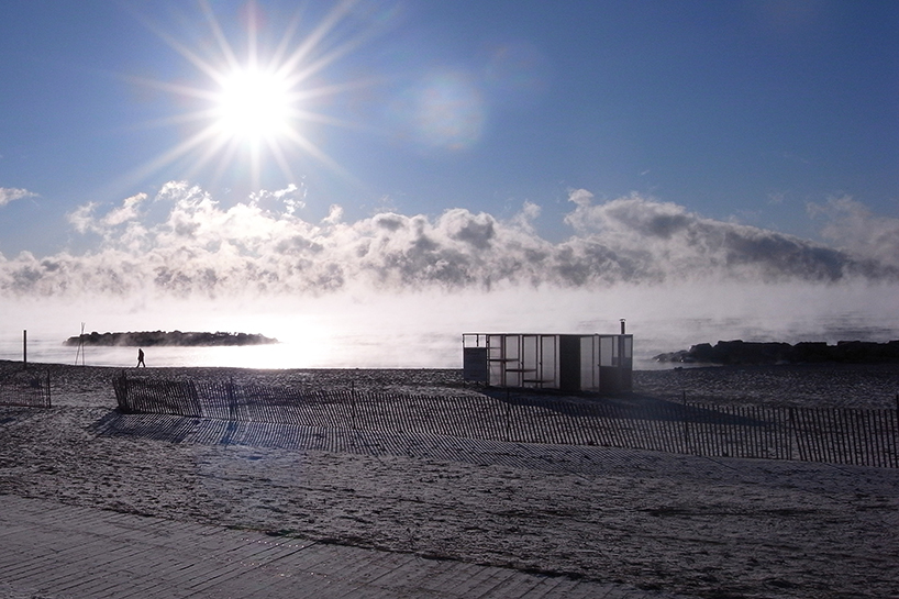 winter-stations-toronto-installations-beach-designboom-05