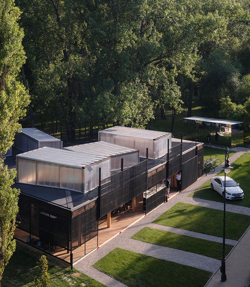 wwaa-mercedes-pavilion-poland-designboom-02