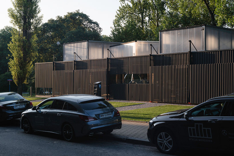 wwaa-mercedes-pavilion-poland-designboom-02