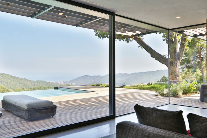 GHA-giordano-hadamik-architects-villa-n-italy-designboom-02