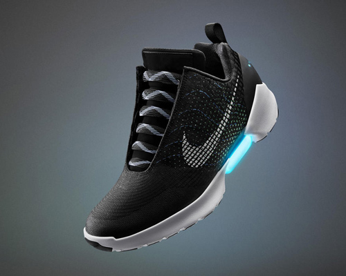 HyperAdapt 1.0: NIKE unveils a sneaker that laces up at the touch of a button