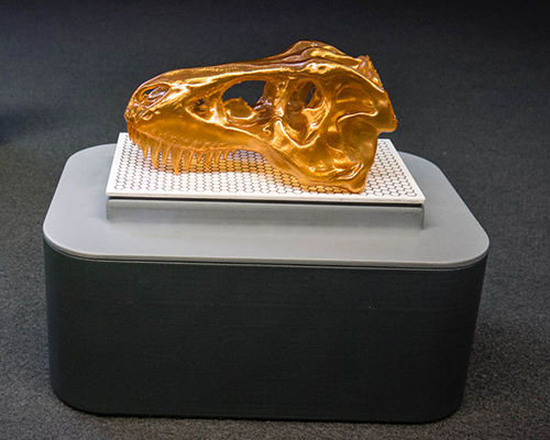 OLO uses white light from smartphones to create detailed 3D prints