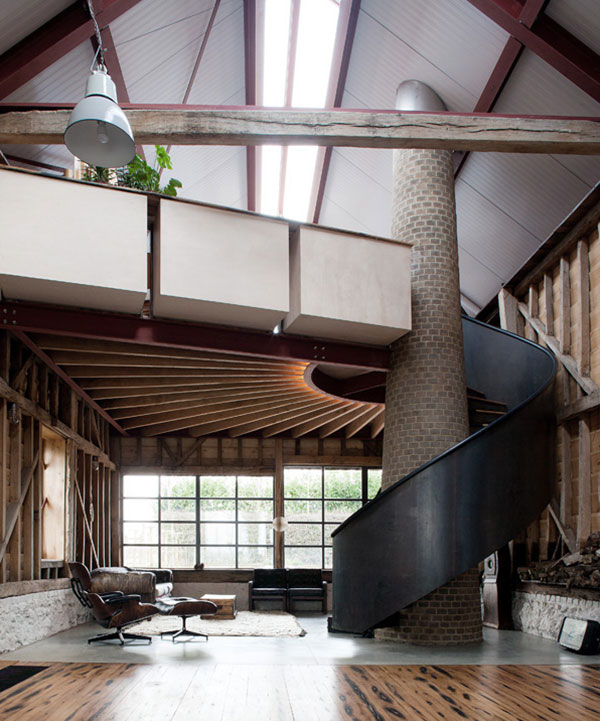 liddicoat & goldhill restore the ancient party barn in england