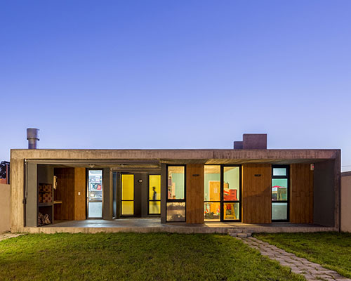 estudio moire encloses atelier gael in light-filled concrete shell