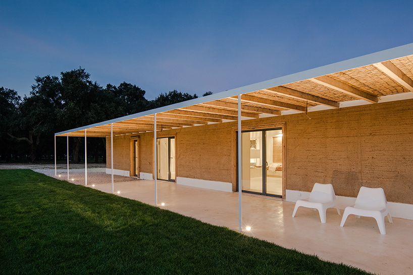 blaanc-vinyard-house-casa-da-vinha-montijo-portugal-designboom-02