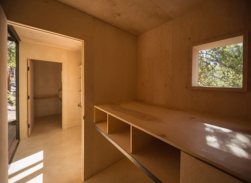 colorado-building-workshop-colorado-outward-bound-school-micro-cabins-designboom-02