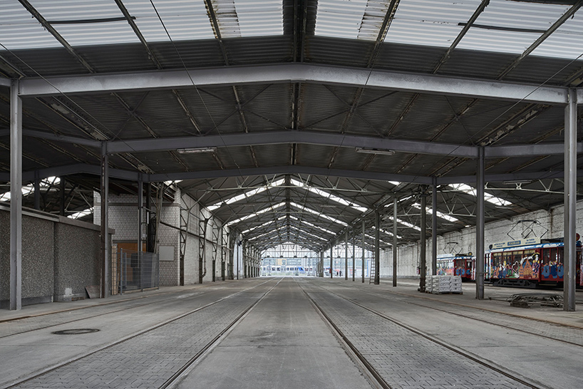 daniel-libeskind-cosentino-installation-dekton-one-day-in-life-concert-series-frankfurt-designboom-06