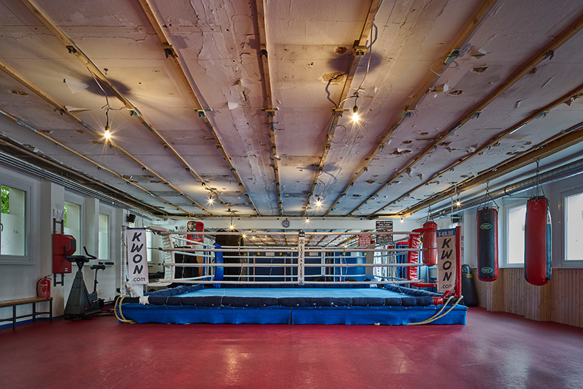 daniel-libeskind-cosentino-installation-dekton-one-day-in-life-concert-series-frankfurt-designboom-06