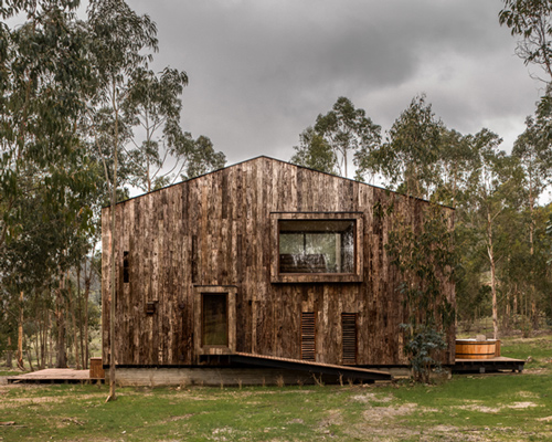 DX arquitectos' weekend house in chile references le corbusier's cabanon