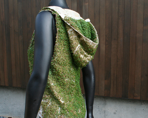 elizabeth esponnette harnesses nature to grow wearable chia vest