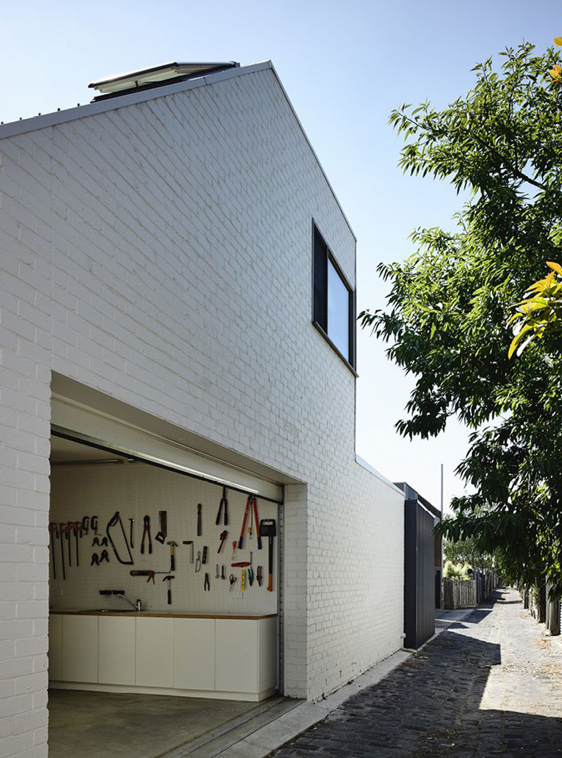 figureground-backyard-studio-melbourne-designboom-02