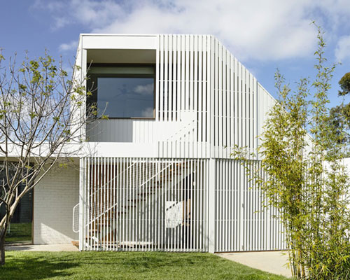 figureground conceals studio, workshop and guest room behind ambiguous façade