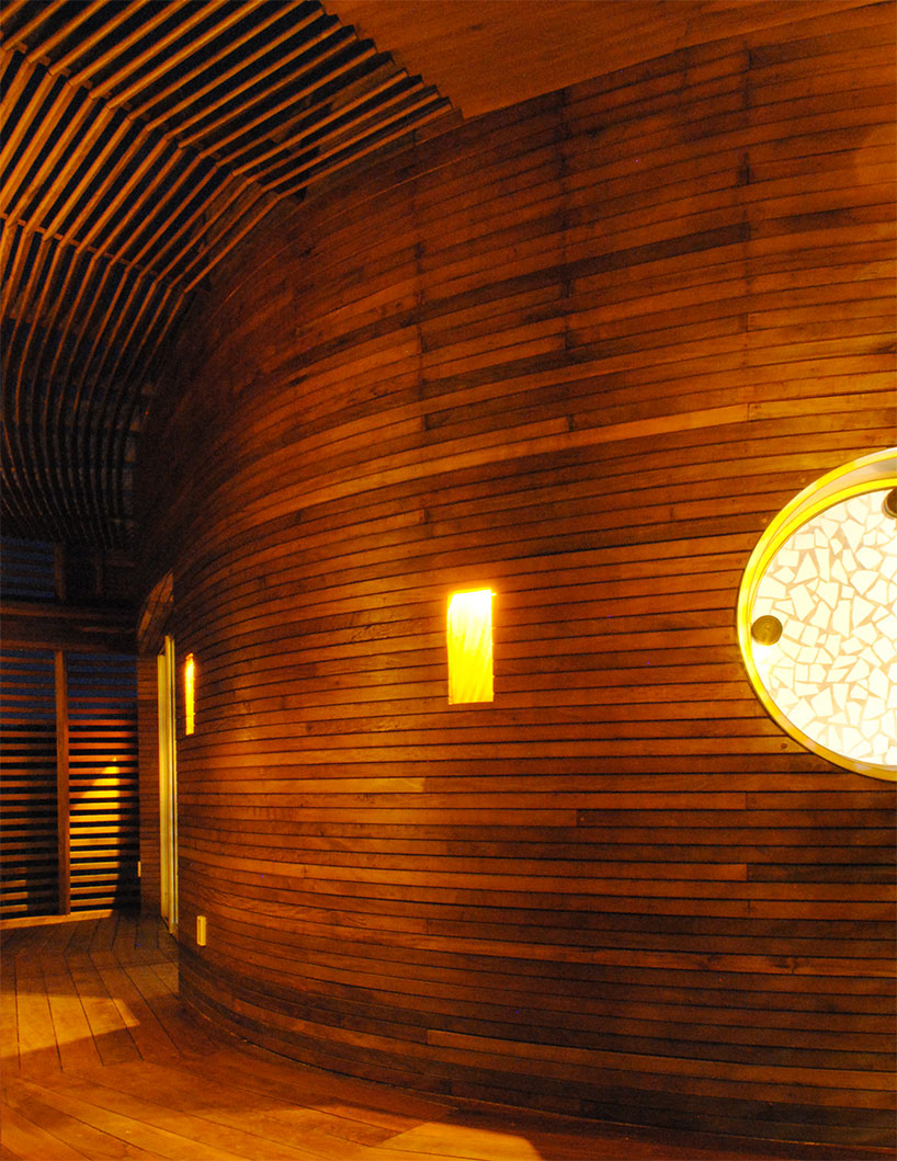 matias sambarino builds seafront house 'follow nature!'