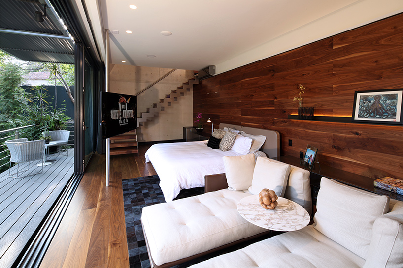 grupo-arquitectura-casa-basaltica-house-mexico-city-designboom-02